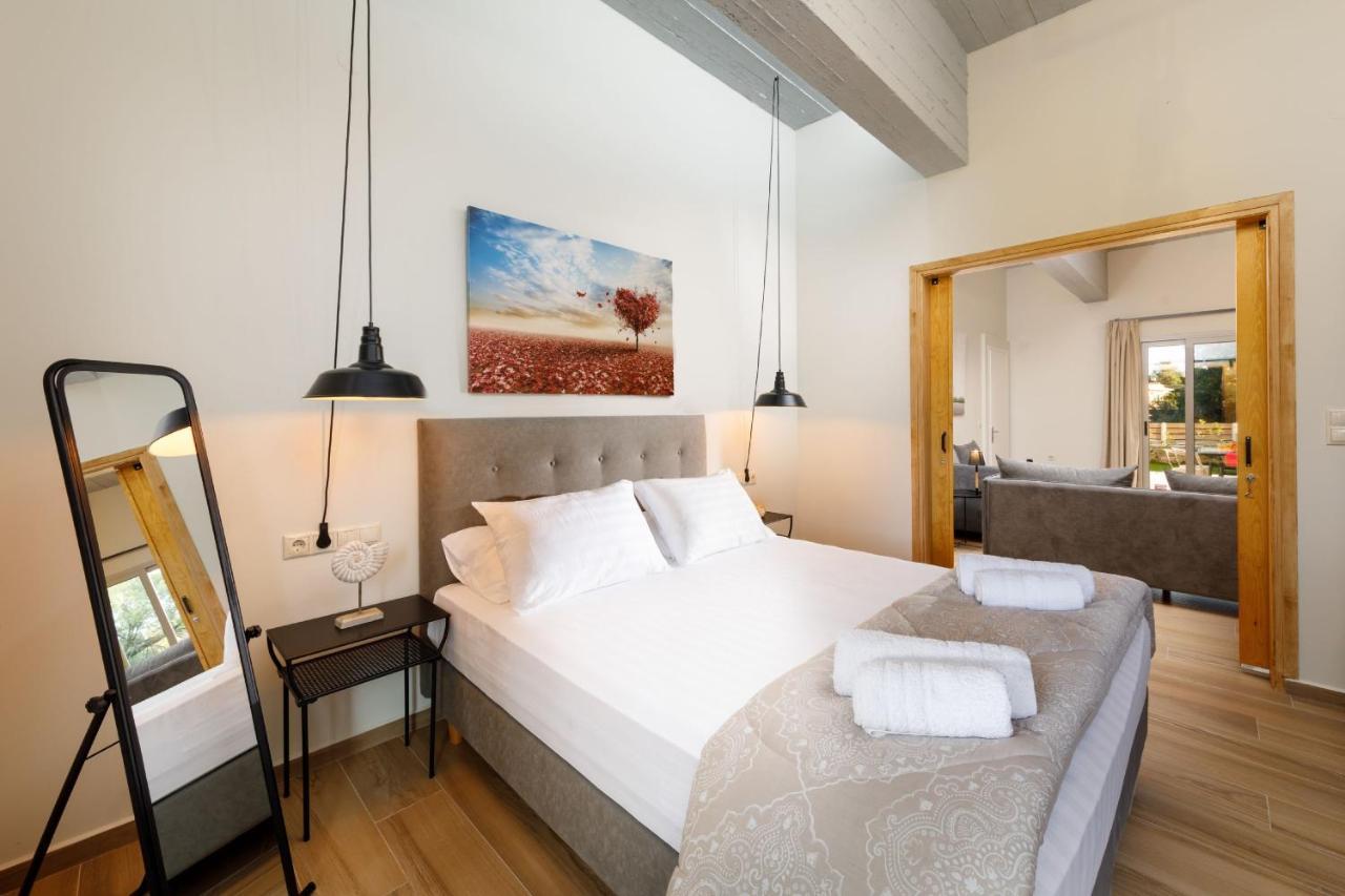 Senses Suites Дассия Экстерьер фото