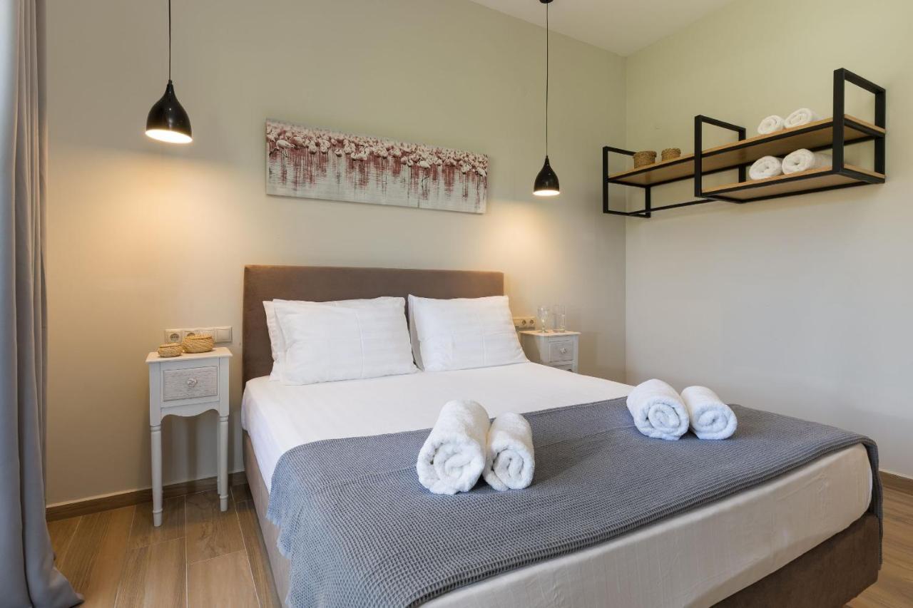 Senses Suites Дассия Экстерьер фото